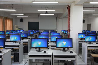 高职院公共计算机房 信息技术服务的核心枢纽